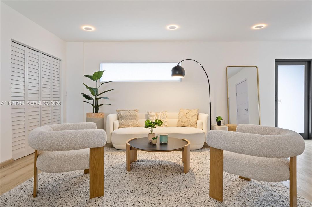 Activo con contrato: $479,900 (4 camas, 3 baños, 1736 Pies cuadrados)