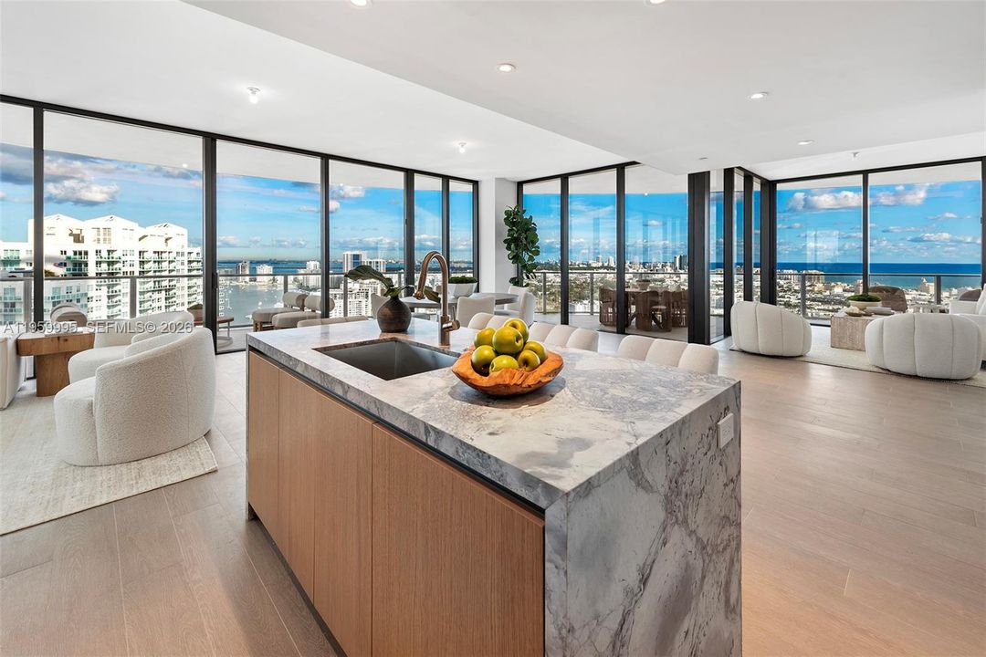For Sale: $7,950,000 (4 beds, 4 baths, 2615 Square Feet)