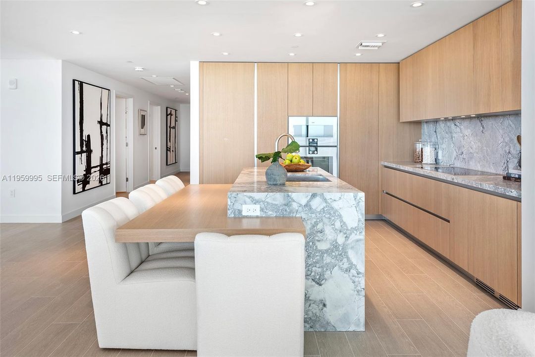For Sale: $7,950,000 (4 beds, 4 baths, 2615 Square Feet)