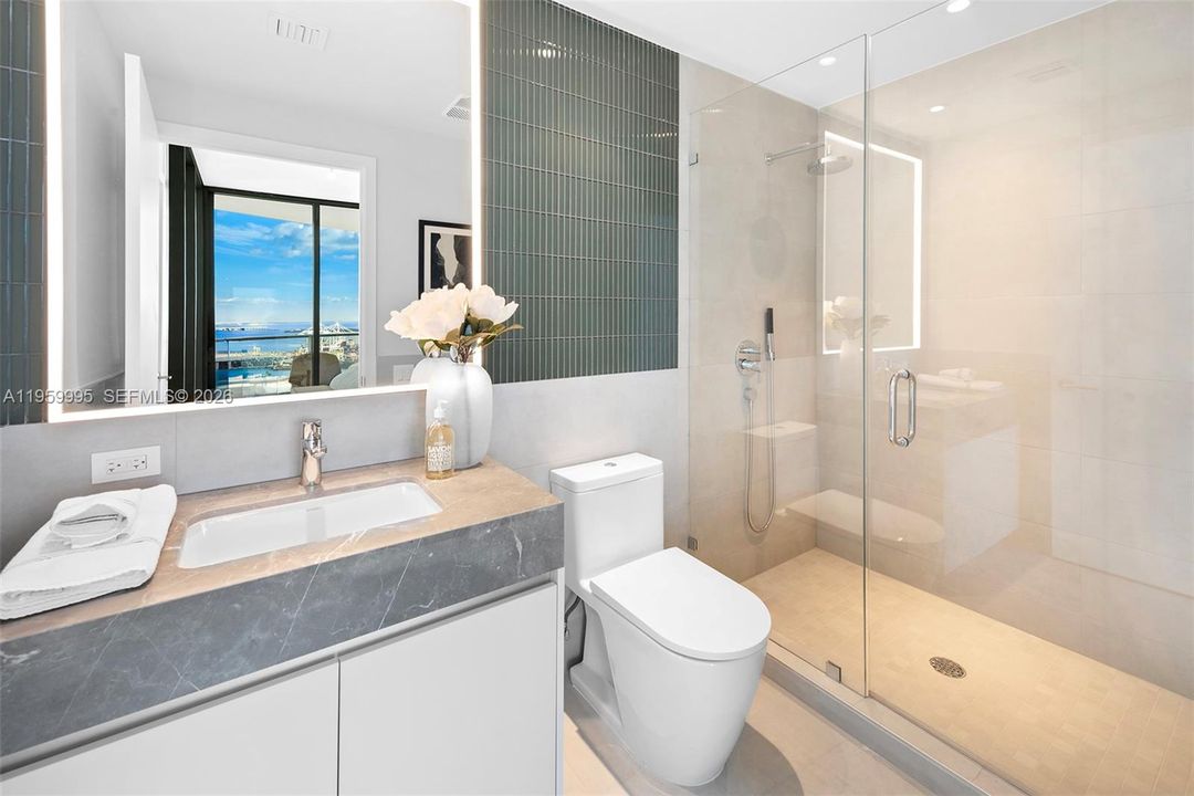 For Sale: $7,950,000 (4 beds, 4 baths, 2615 Square Feet)