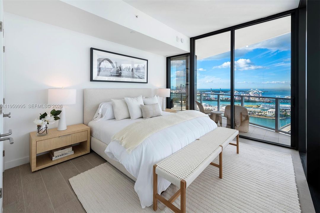For Sale: $7,950,000 (4 beds, 4 baths, 2615 Square Feet)