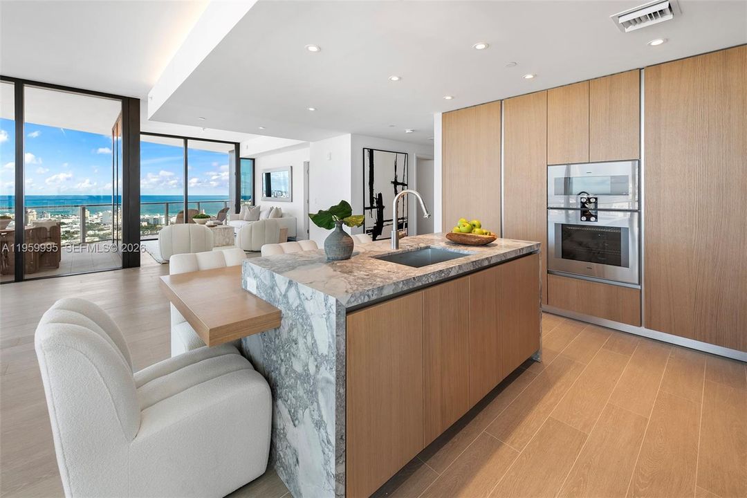 For Sale: $7,950,000 (4 beds, 4 baths, 2615 Square Feet)