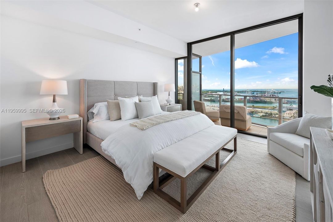 For Sale: $7,950,000 (4 beds, 4 baths, 2615 Square Feet)