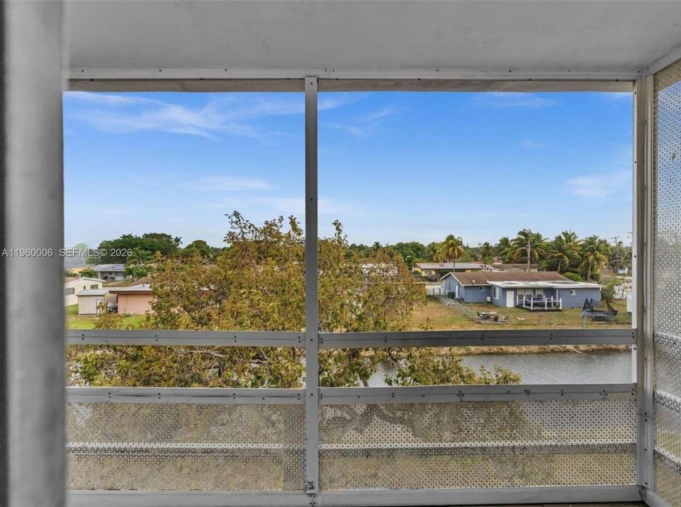En Venta: $165,000 (2 camas, 1 baños, 907 Pies cuadrados)