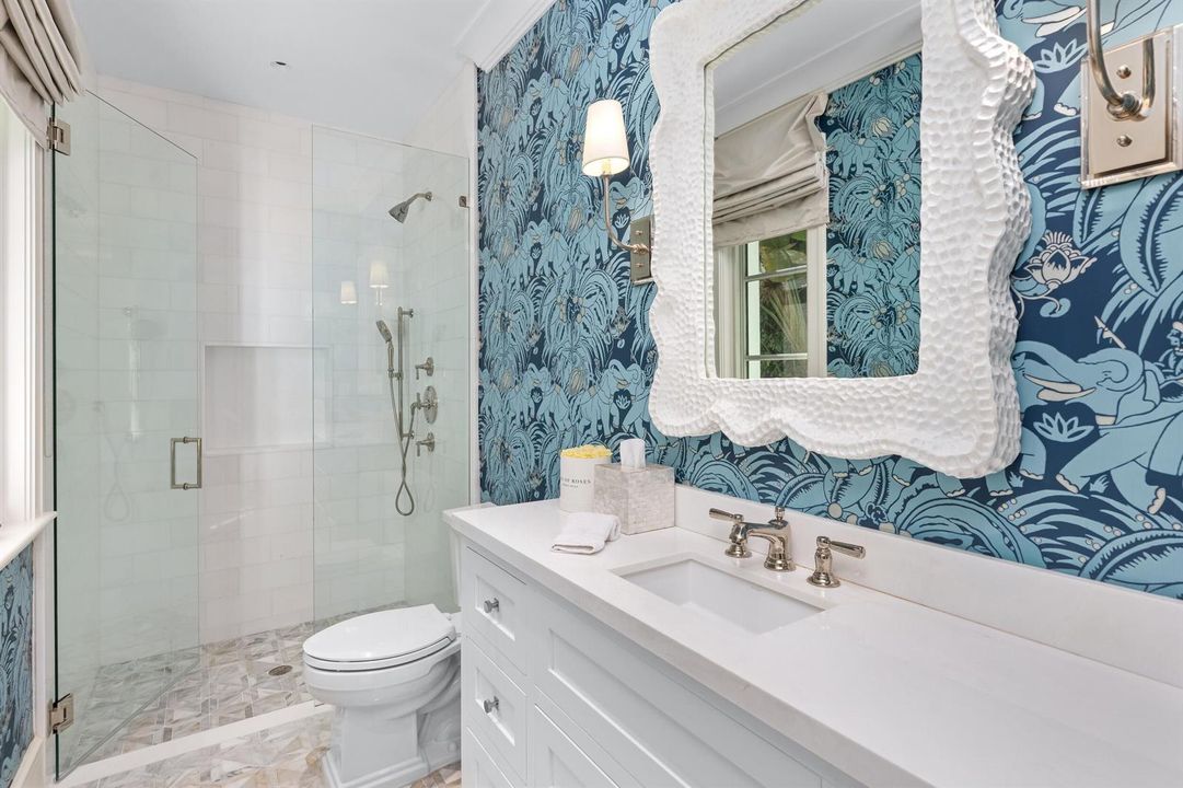 Guest Bath 1