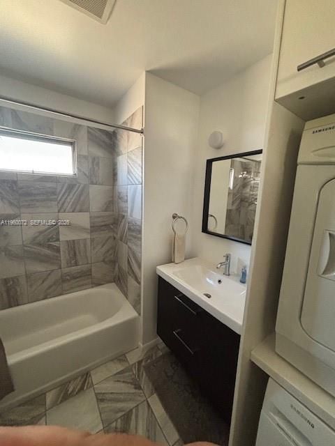 For Sale: $189,900 (2 beds, 2 baths, 960 Square Feet)