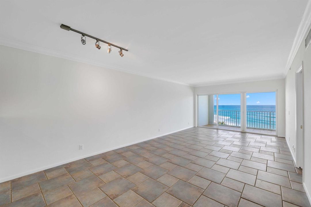 3101 S OCEAN BLVD
