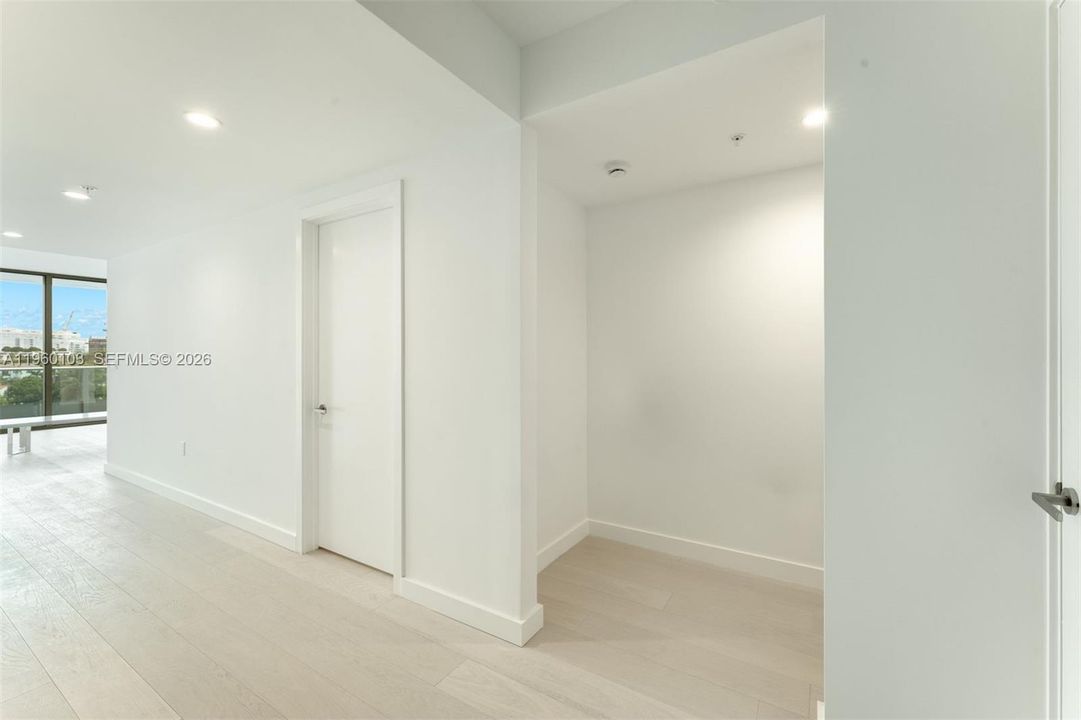 На продажу: $3,675,000 (4 спален, 4 ванн, 2502 Квадратных фут)