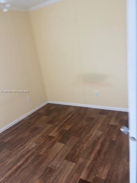 For Sale: $245,000 (2 beds, 2 baths, 1064 Square Feet)