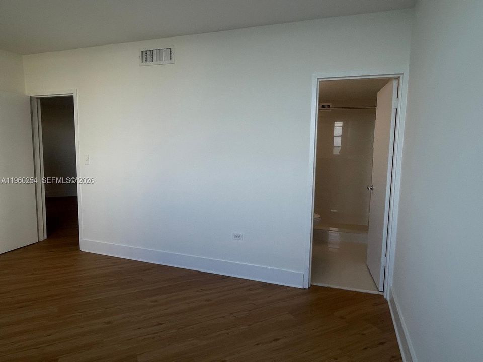 На продажу: $455,000 (2 спален, 2 ванн, 0 Квадратных фут)