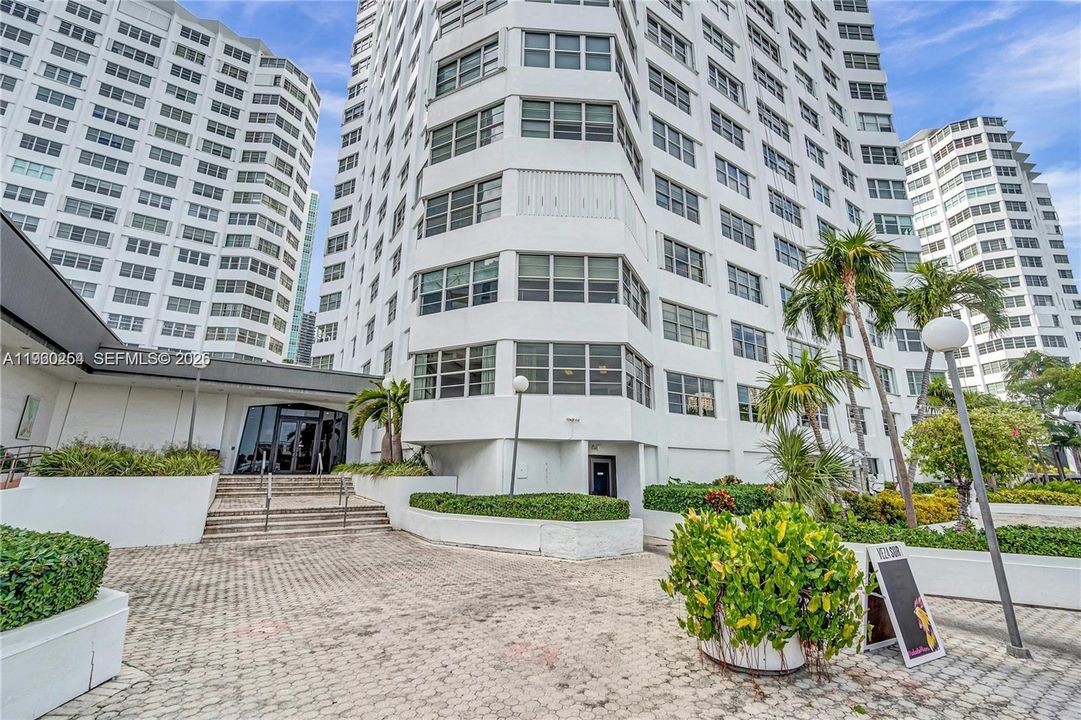 На продажу: $455,000 (2 спален, 2 ванн, 0 Квадратных фут)