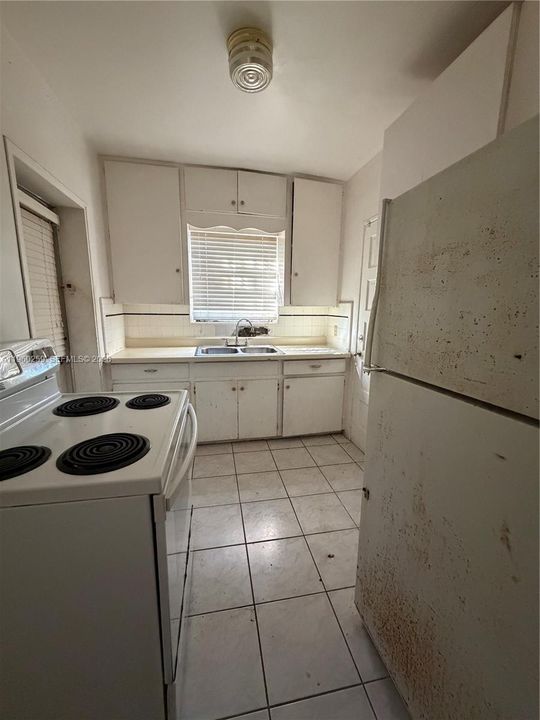 Vendido Recientemente: $320,000 (2 camas, 1 baños, 1062 Pies cuadrados)