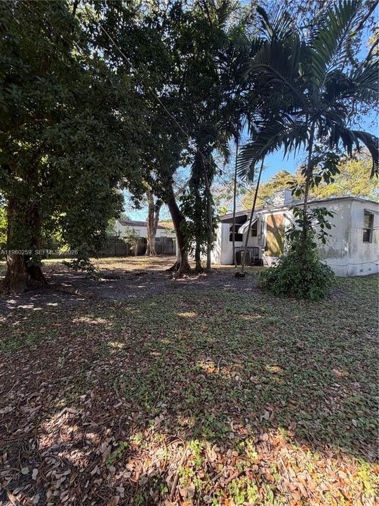 Vendido Recientemente: $320,000 (2 camas, 1 baños, 1062 Pies cuadrados)