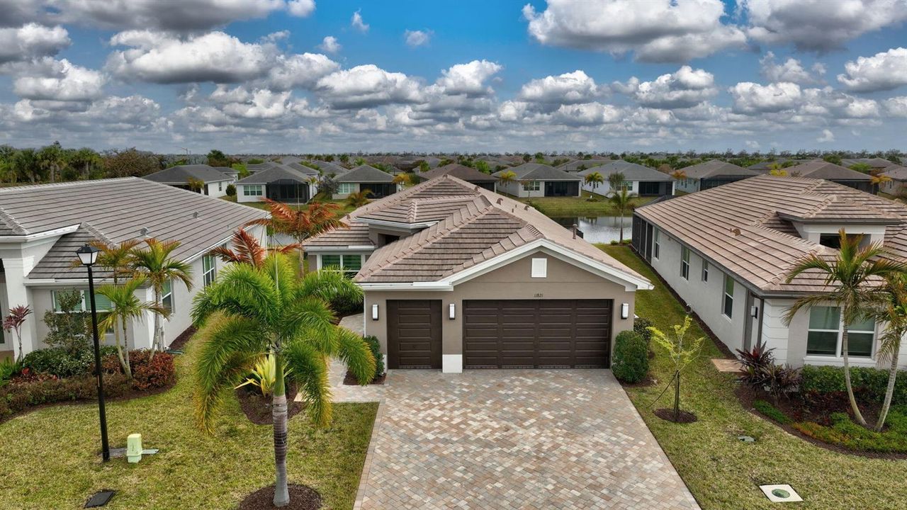11821 SW Coral Cove Parkway