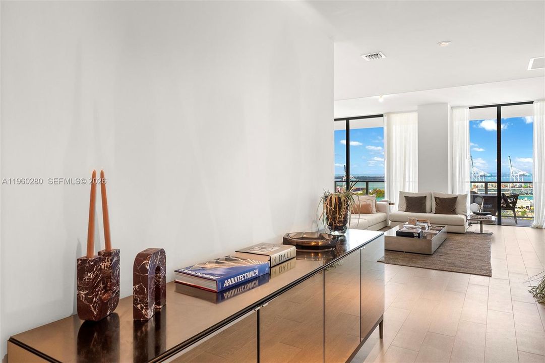 For Sale: $4,590,000 (3 beds, 4 baths, 2335 Square Feet)