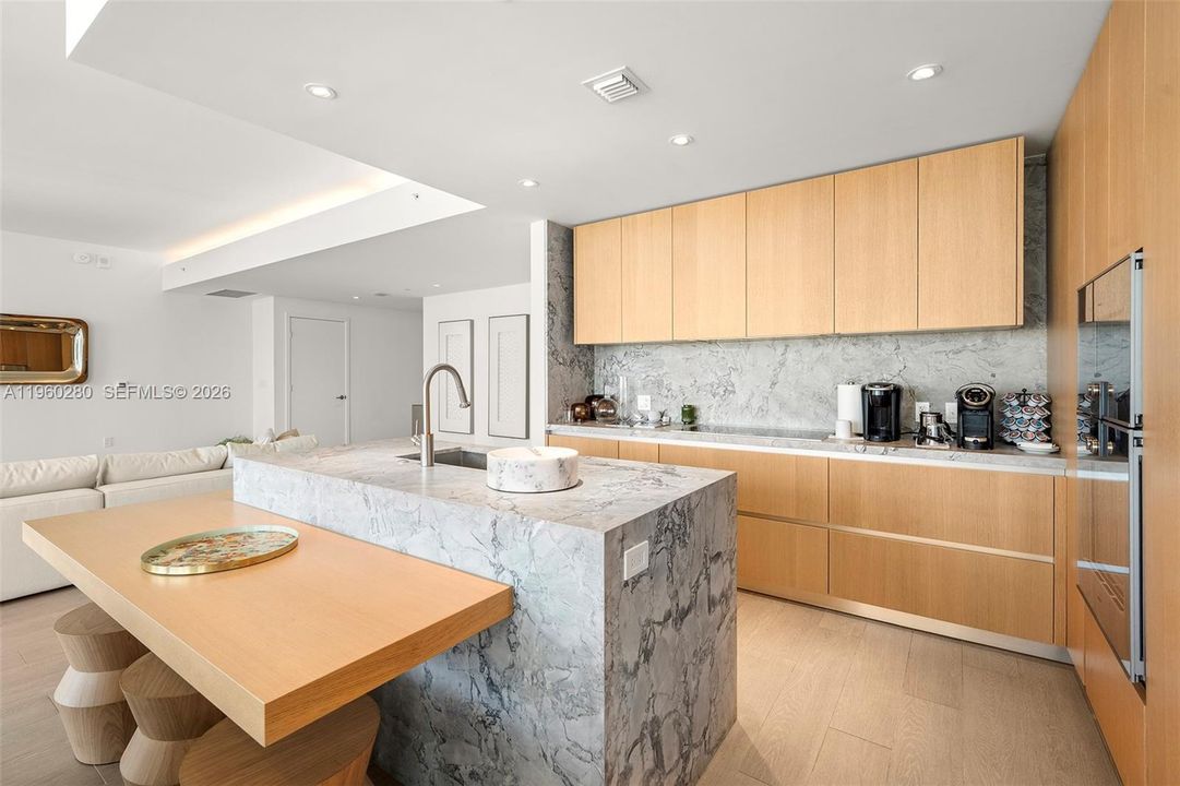For Sale: $4,590,000 (3 beds, 4 baths, 2335 Square Feet)