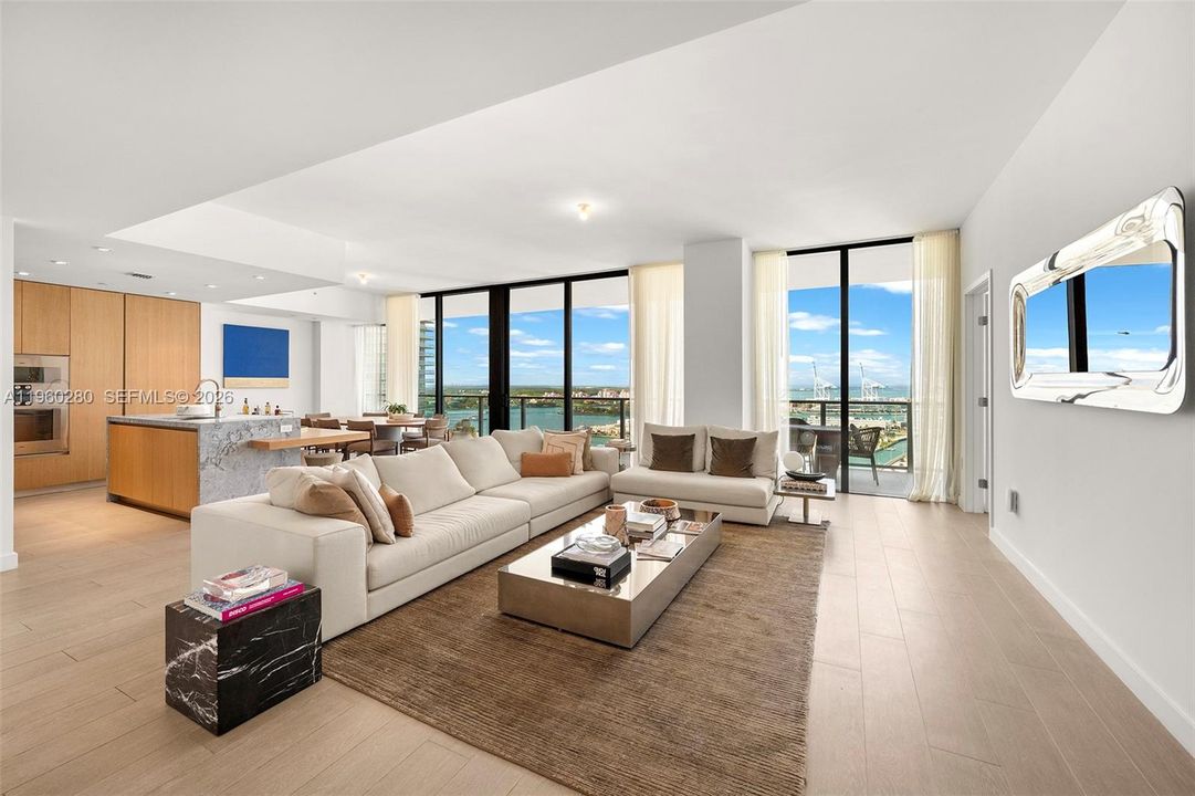 For Sale: $4,590,000 (3 beds, 4 baths, 2335 Square Feet)