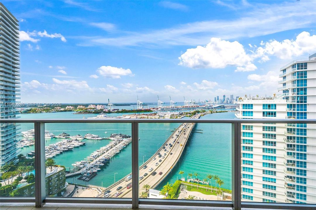 For Sale: $4,590,000 (3 beds, 4 baths, 2335 Square Feet)