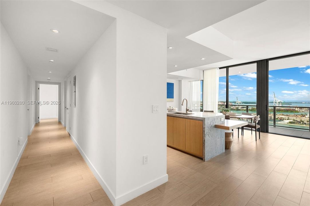 For Sale: $4,590,000 (3 beds, 4 baths, 2335 Square Feet)
