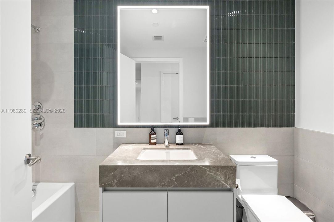 For Sale: $4,590,000 (3 beds, 4 baths, 2335 Square Feet)