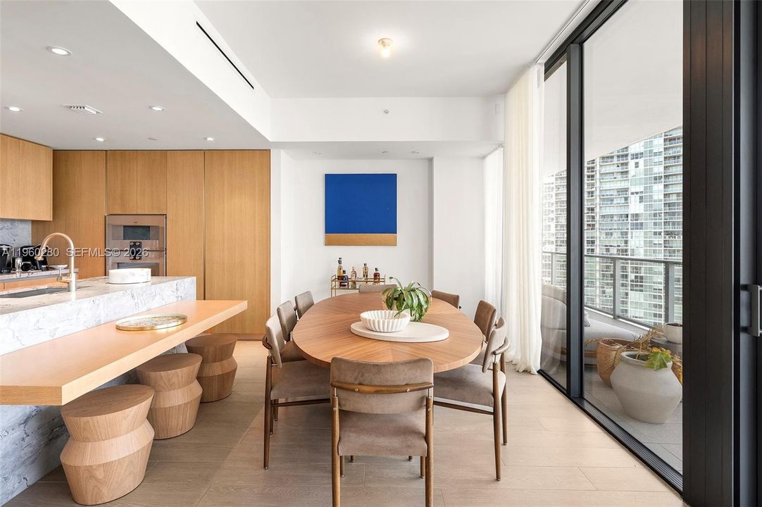 For Sale: $4,590,000 (3 beds, 4 baths, 2335 Square Feet)
