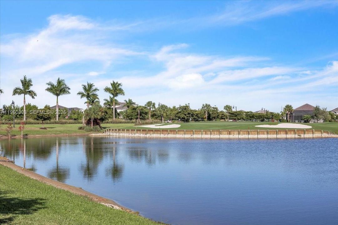 Recently Sold: $499,900 (3 beds, 2 baths, 2110 Square Feet)
