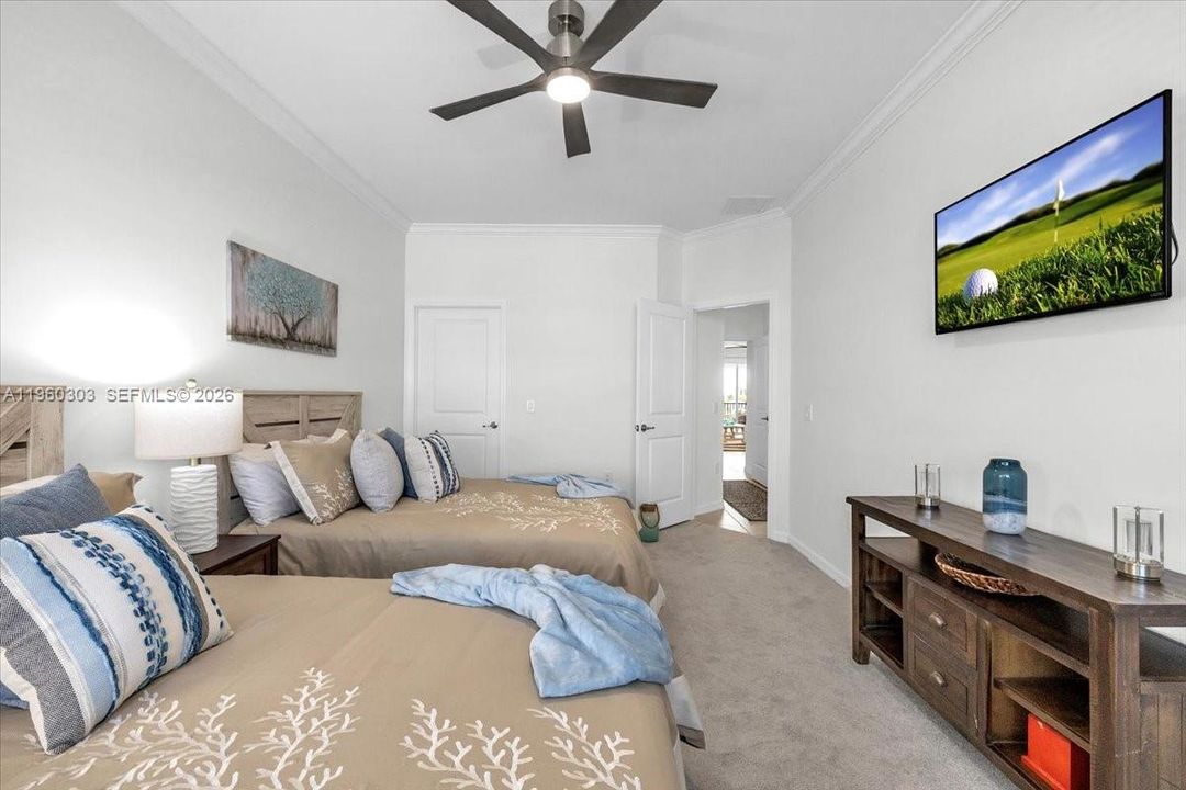 Recently Sold: $499,900 (3 beds, 2 baths, 2110 Square Feet)