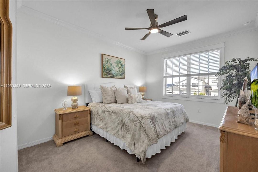 Recently Sold: $499,900 (3 beds, 2 baths, 2110 Square Feet)