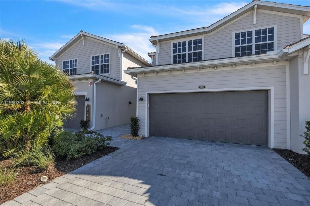 Recently Sold: $499,900 (3 beds, 2 baths, 2110 Square Feet)