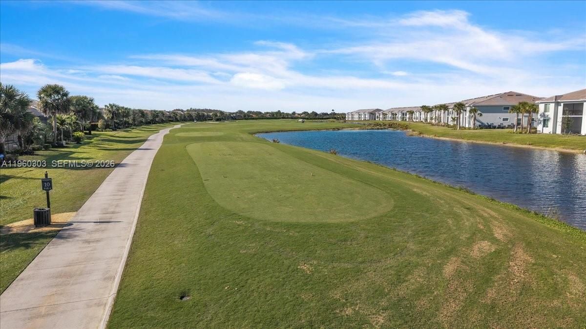 Recently Sold: $499,900 (3 beds, 2 baths, 2110 Square Feet)