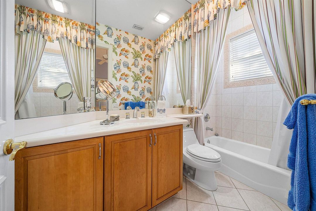 Guest Bath 2
