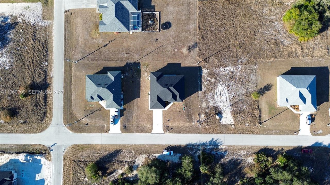En Venta: $389,900 (4 camas, 2 baños, 1800 Pies cuadrados)