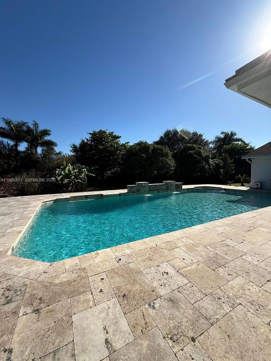 Left side Pool view