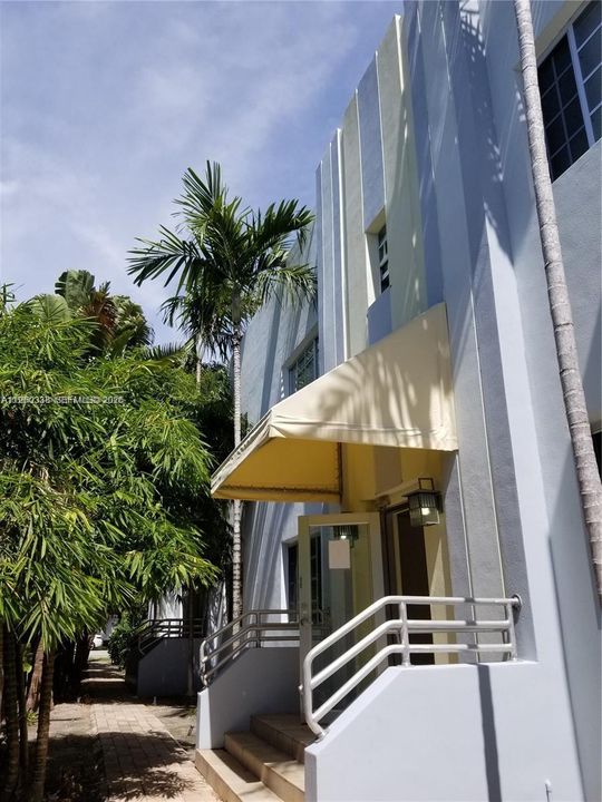 En Venta: $215,000 (0 camas, 1 baños, 472 Pies cuadrados)