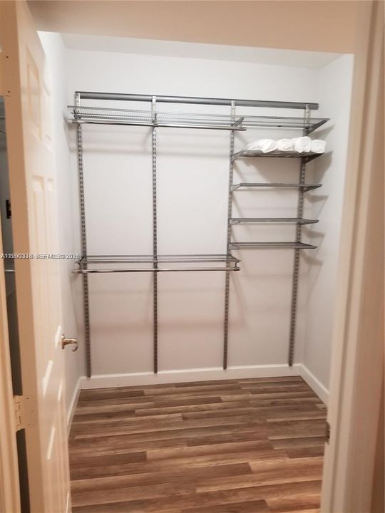 En Venta: $215,000 (0 camas, 1 baños, 472 Pies cuadrados)