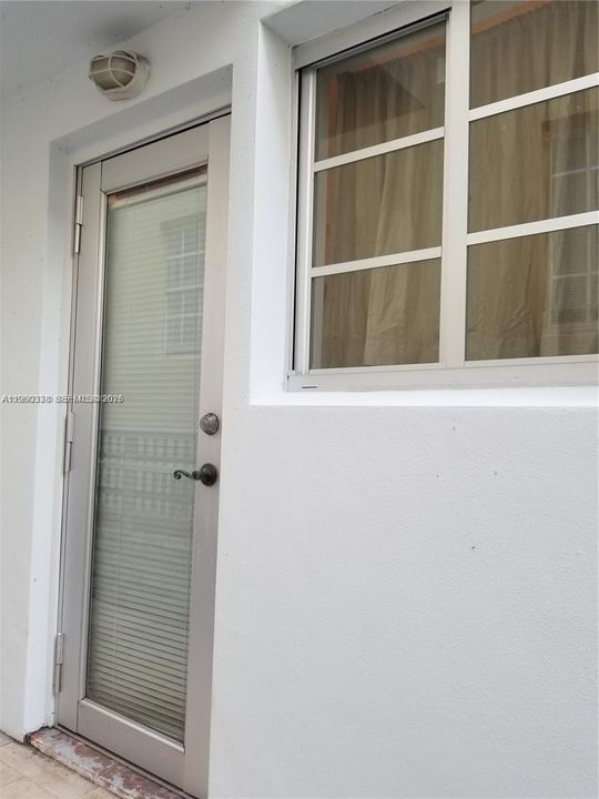 En Venta: $215,000 (0 camas, 1 baños, 472 Pies cuadrados)
