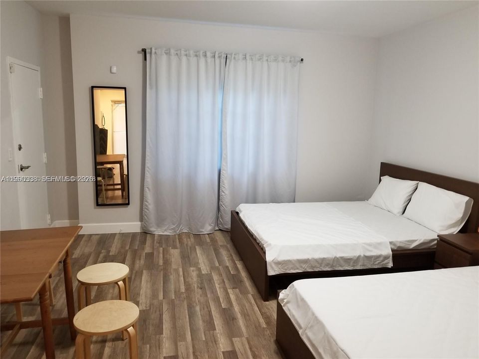 En Venta: $215,000 (0 camas, 1 baños, 472 Pies cuadrados)