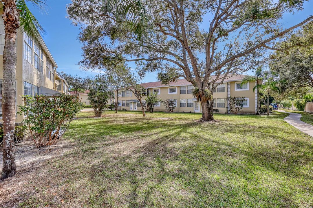 204 Palm Beach Trace #204 (32)