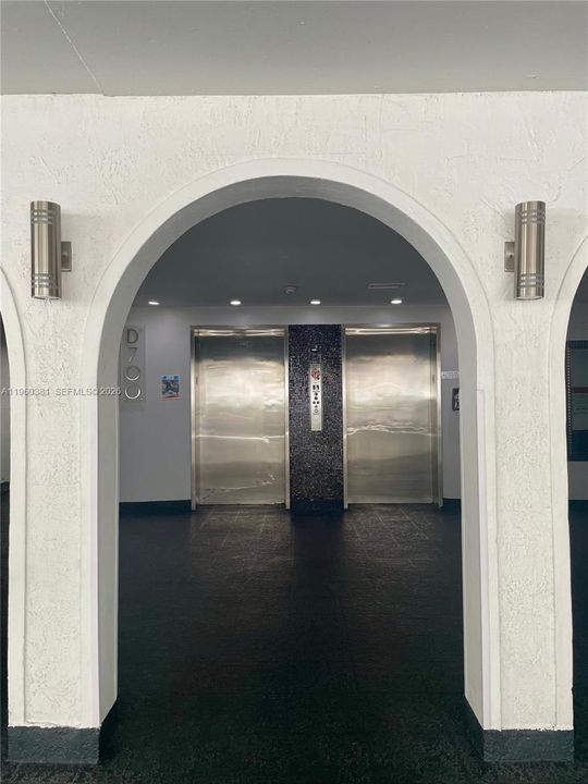 En Venta: $349,000 (1 camas, 1 baños, 775 Pies cuadrados)