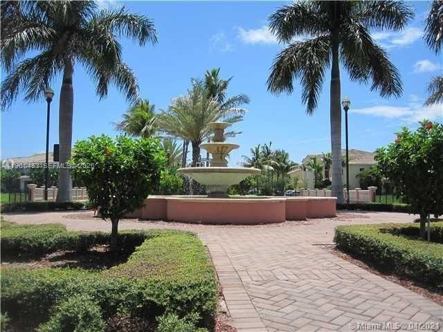En Venta: $260,000 (1 camas, 1 baños, 819 Pies cuadrados)