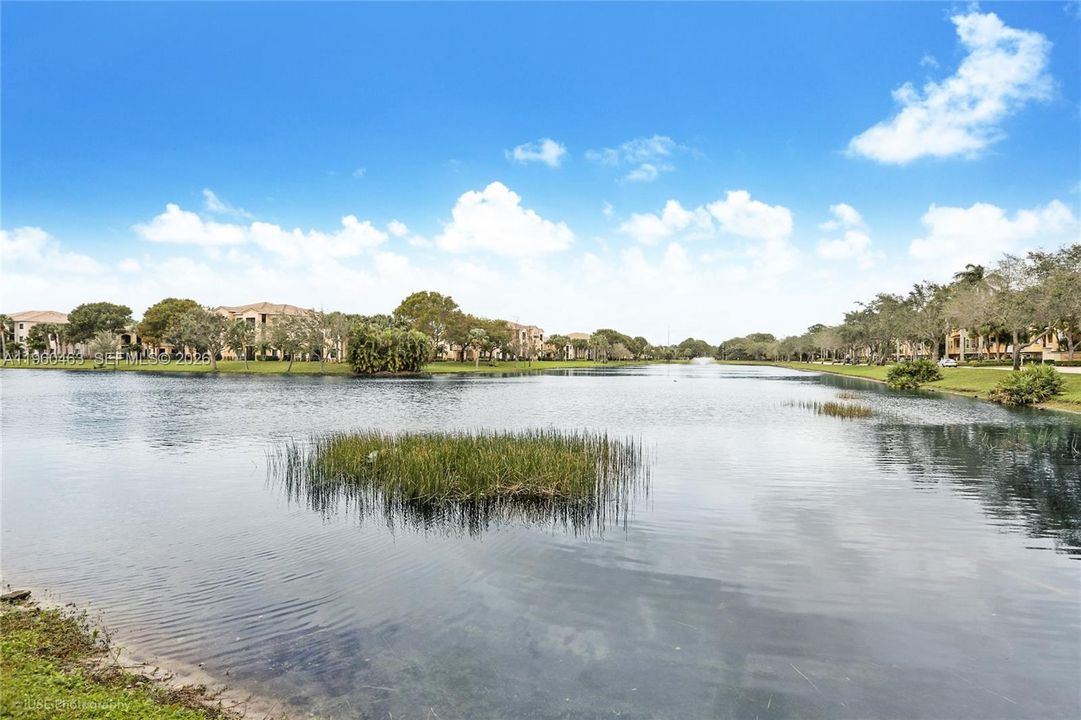 En Venta: $260,000 (1 camas, 1 baños, 819 Pies cuadrados)