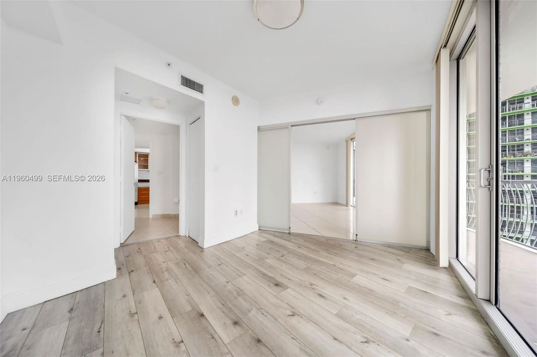 En Venta: $539,000 (2 camas, 2 baños, 1048 Pies cuadrados)