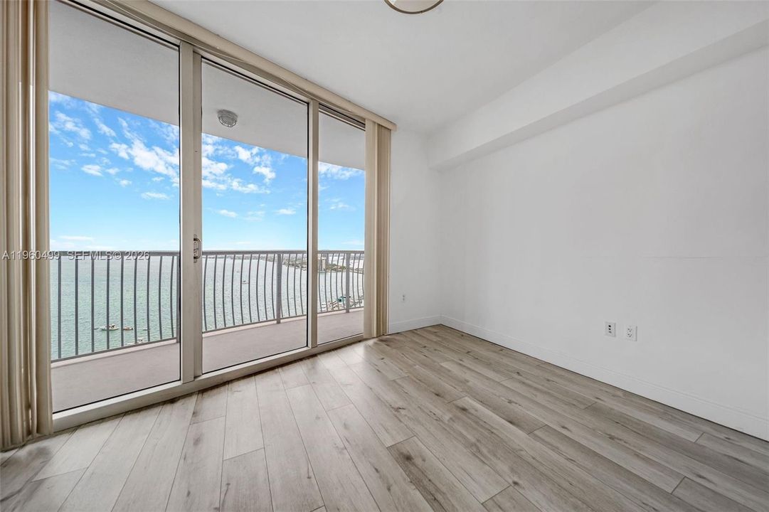 En Venta: $539,000 (2 camas, 2 baños, 1048 Pies cuadrados)