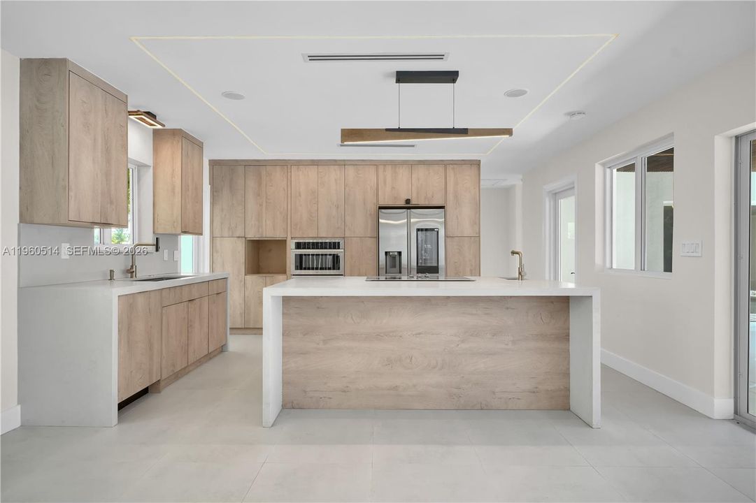 For Sale: $1,150,000 (4 beds, 3 baths, 2749 Square Feet)