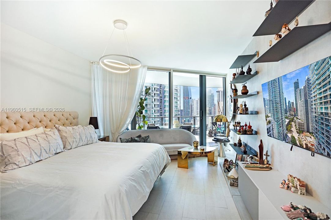 En Venta: $1,999,000 (3 camas, 3 baños, 1909 Pies cuadrados)