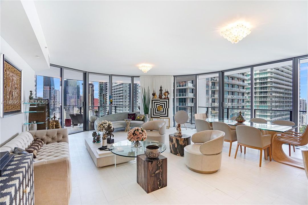 En Venta: $1,999,000 (3 camas, 3 baños, 1909 Pies cuadrados)