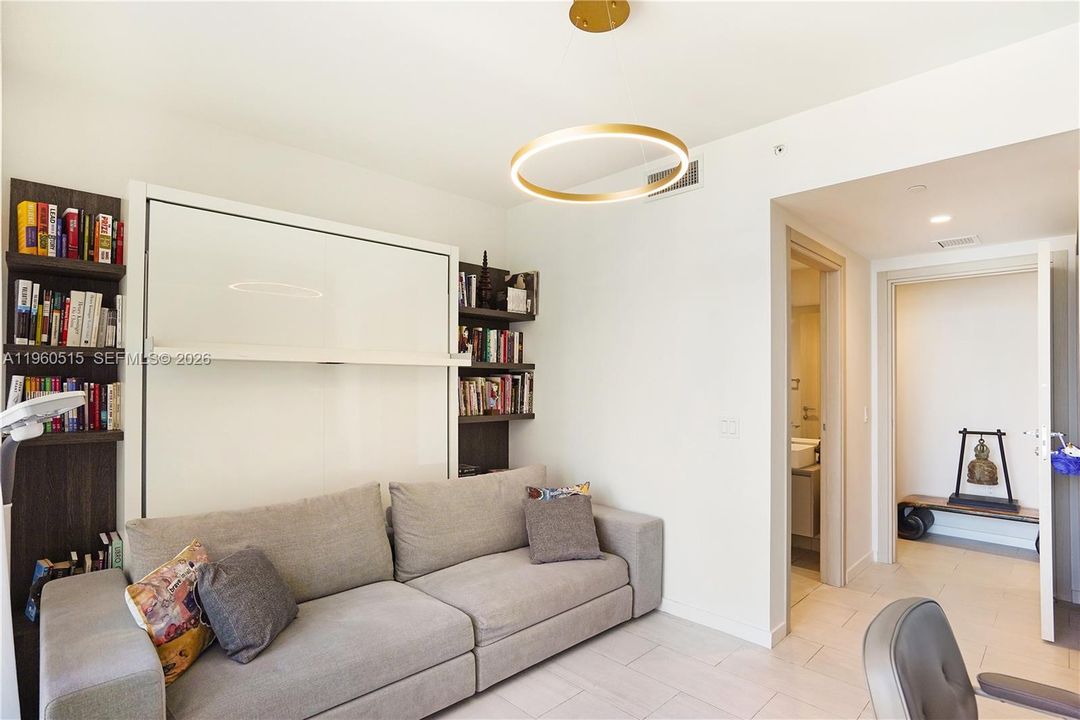 En Venta: $1,999,000 (3 camas, 3 baños, 1909 Pies cuadrados)