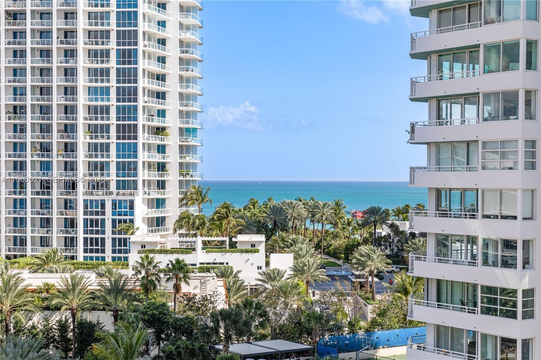 For Sale: $1,350,000 (1 beds, 1 baths, 1160 Square Feet)