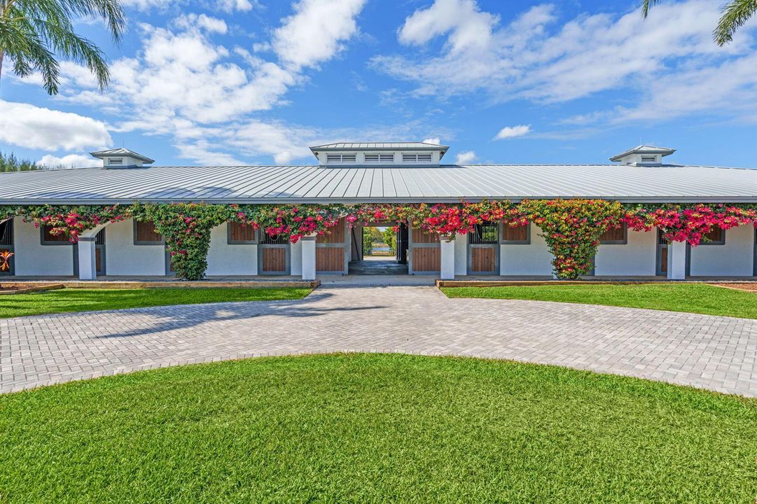 52-web-or-mls-A7408901