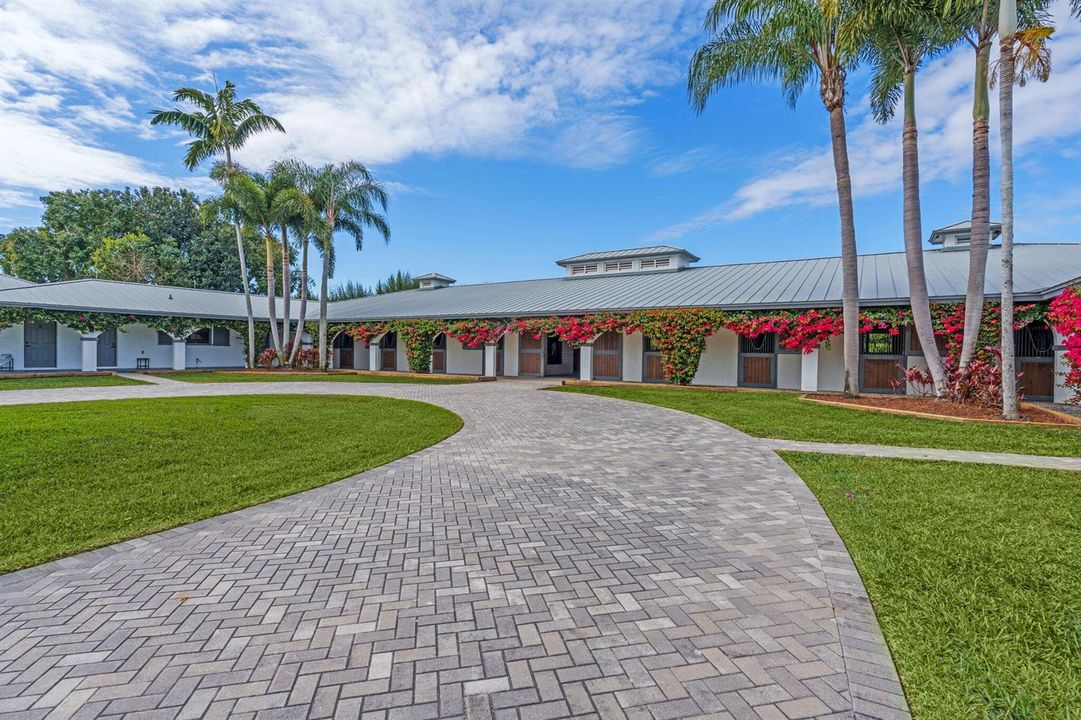 2-web-or-mls-A7408686